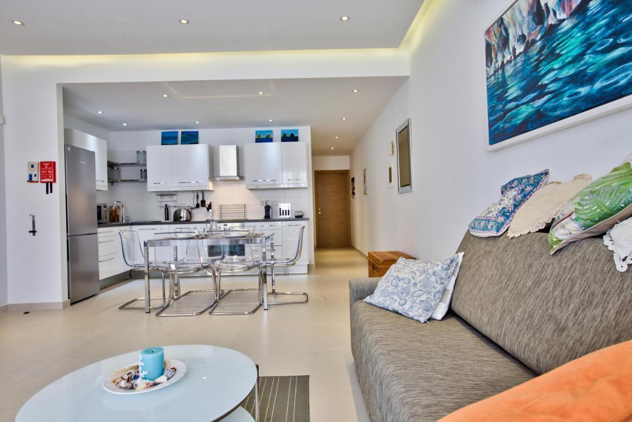 Bright And Central 2 Bedroom Apartment In Sliema Exteriér fotografie