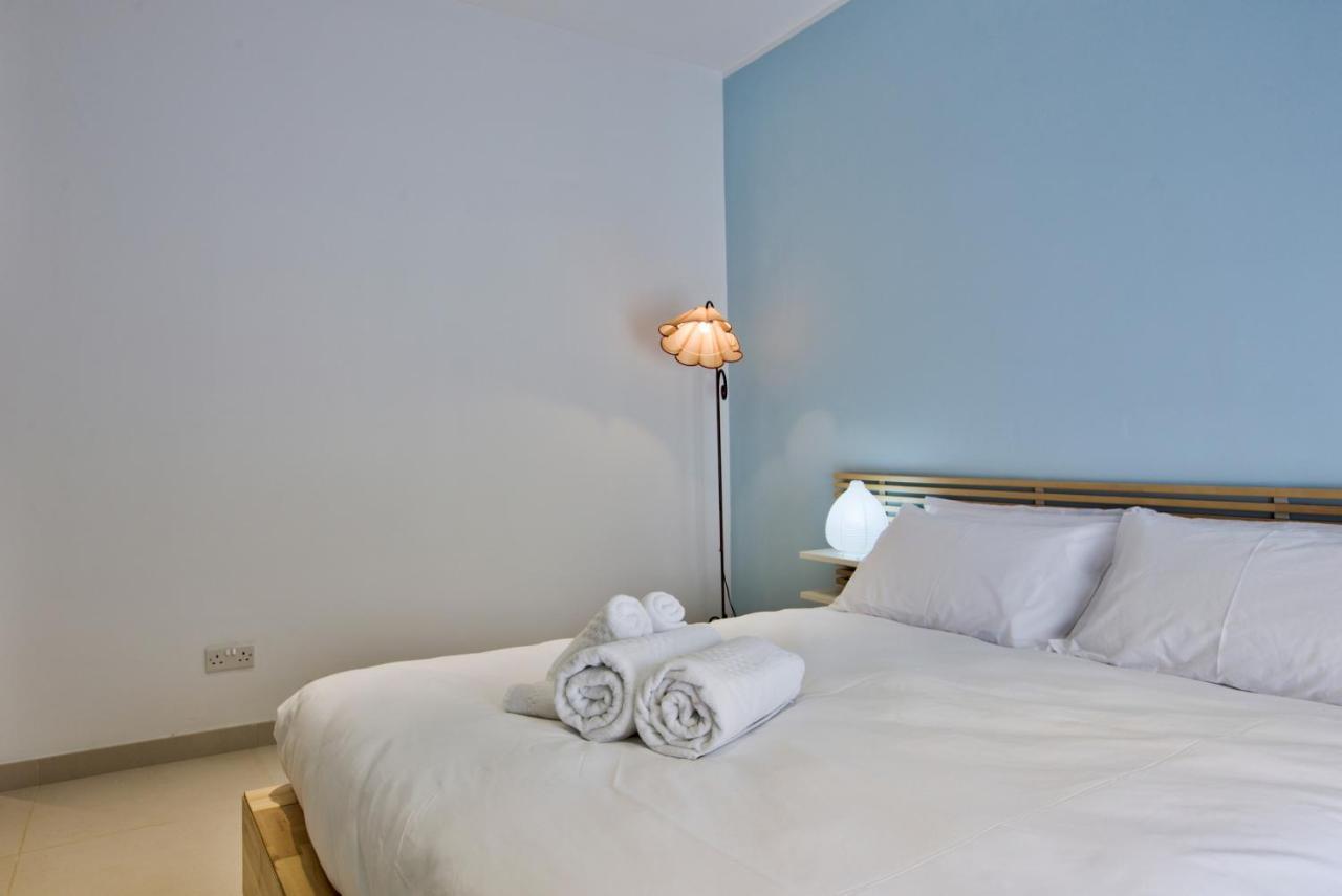 Bright And Central 2 Bedroom Apartment In Sliema Exteriér fotografie