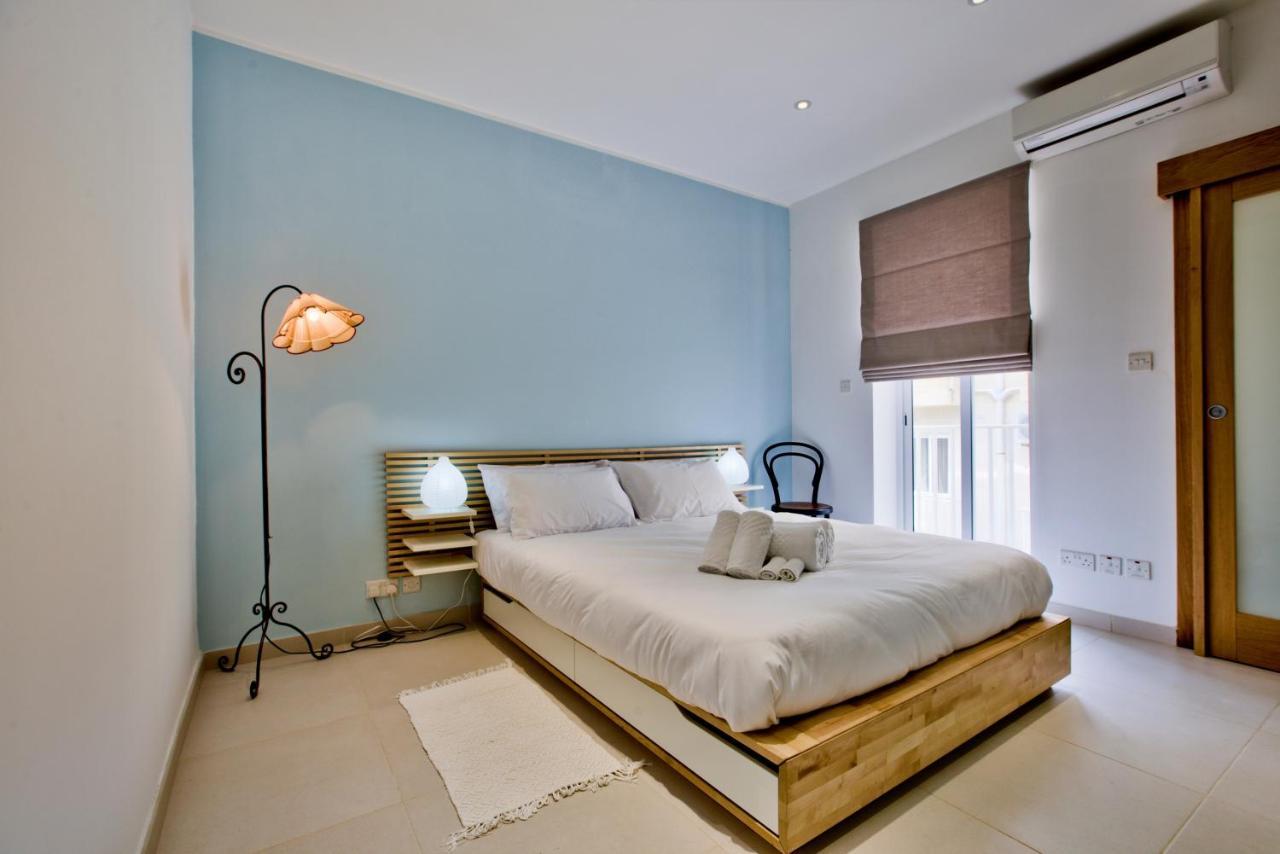 Bright And Central 2 Bedroom Apartment In Sliema Exteriér fotografie